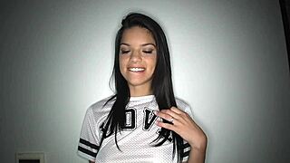 Carrie Brooks' Explosive POV Slut Blowjob Frenzy!