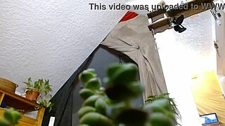 dawnskye1962 catches tiny escapee shakes big natural tits ass solo