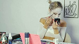 miss daisy diamond nails harley quinn cosplay makeup for halloween!