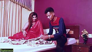 18yr boy tricks hot bhabhi into hardcore doggystyle pounding!