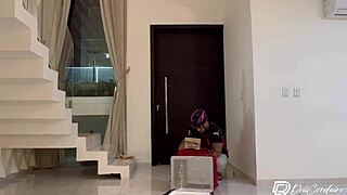 Ordered food seduced delivery guy rode cock till creamy squirt