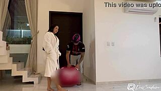 Ordered food seduced delivery guy rode cock till creamy squirt