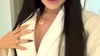 Ordered food seduced delivery guy rode cock till creamy squirt