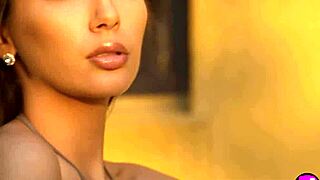 i watch gianna dior's perfect latina body posing naked completely