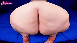 fat loose booty shakes spreads and farts pussy juice all over your throbbing dick