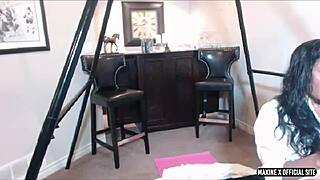 wanna see maxine spread bubble ass for deep dildo webcam fuck?