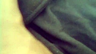 Fantasize girlfriend's slow moist cum stroke?