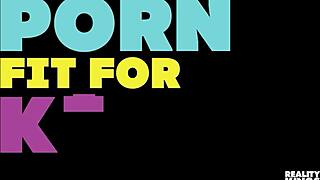 bella rolland gizelle blanco squirting orgasms on camera?