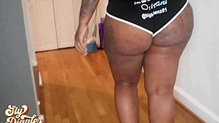 Cleaning lady moans as spoiled princess shares huge dick pounding