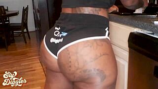 spoiled big booty princess screams riding sly's huge cock