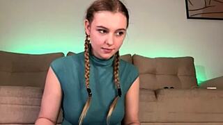 Webcam BBW Takes Anal Fingering and Plug Deep