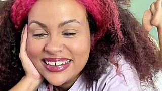 Curvy latina's thick ass burps and farts in sexy homemade fetish clip