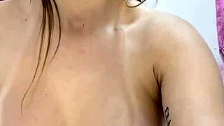 I love flashing my big latina tits to all you horny followers