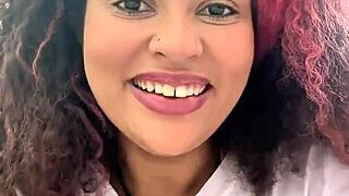 Curvy latina's thick ass burps and farts in sexy homemade fetish clip