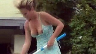 dirty babe's teasing downblouse nipple slip reveal