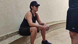 sapatão loses bet and sucks muscular friend's cock hard