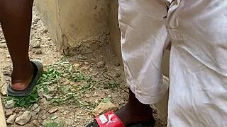 hey wanna see him bend me over for that quick outdoor pussy slam??