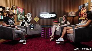 Hailey Rose and Hazel Moore lost in free use ecstasy