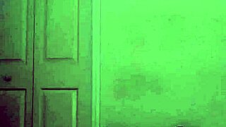 i stretch like scorpio spider and cancer crab with toy bear workout