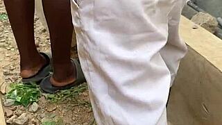 hey wanna see him bend me over for that quick outdoor pussy slam??