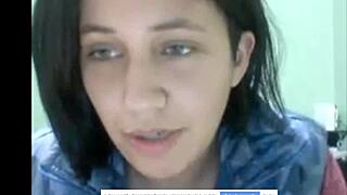 argentinian stunner angeles correa tempts with sultry curves