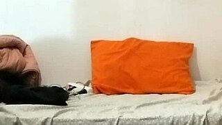 HORNY GIRLFRIEND TRAINS STEAMY STRIPTEASE