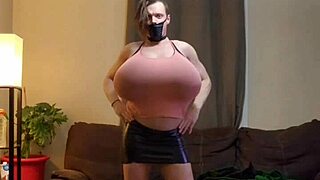 aren't shanneltrav's massive trans boobs the hugest tits you've seen?