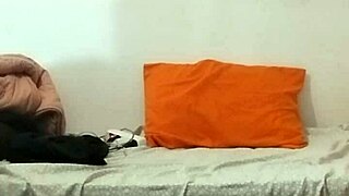 HORNY GIRLFRIEND TRAINS STEAMY STRIPTEASE