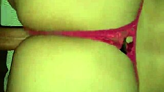 Whoa, this bubble butt latina shakes her juicy ass so good! 🍑🔥