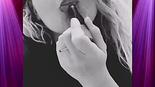 shaking my juicy ass in tight boyfriend clothes