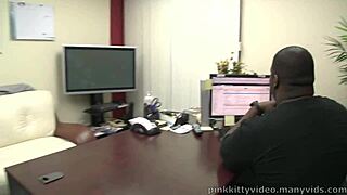 Tiffany Taylor's Pussy Pounded Live Webcam Fuck