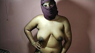 Stepmom Big Natural Tits Back Massage Turns Erotic