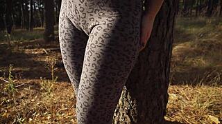 girl flaunts huge cameltoe through tight leopard leggings outside