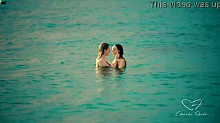 whoa charlie forde and her steamy lesbian pussy licking session 😍👅💦