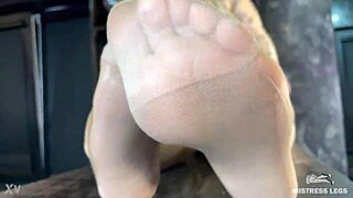 BEAUTIFUL MISTRESS FEET TEASE IN FLESH-COLORED TIGHTS CLOSE-UP!