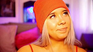 Valentina the Medellin vixen just wants to bounce her bubble butt on cock non-stop!