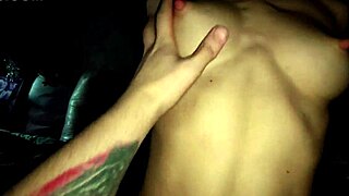 SKINNY 18-YO CUTIE RIDES HAIRY MAN'S COCK TIGHT PUSSY CLOSE-UP?