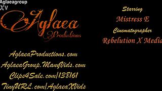 Dr girlfriend, want to see me squirt all over with my vibrator solo?