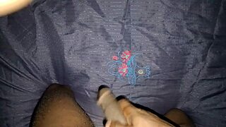 wanna learn how to cum hard without fucking? 😏 solo tips inside