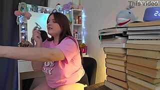 Russian actress captures solo backstage footage