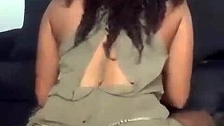 juicy congolaise ass bounces wildly in heat