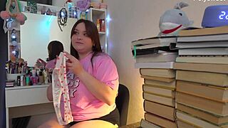 Russian actress captures solo backstage footage