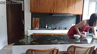 amateur asian girlfriend follows homemade house cleaning tutorial step by step