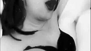 Ashlyhan crossdresser teases big cock fans