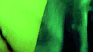 She craves pounding stranger while phone-chatting boyfriend wildly