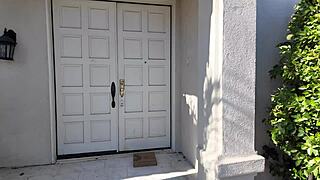 Harley Haze Boldly Toys to Cum Blast