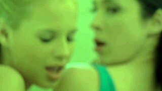 Oh Wow Beautiful Lesbians Strapon Fucking Threesome Heels Action