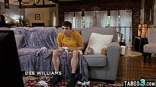 Wow Dee Williams' pussy mesmerizes completely 😍🔥