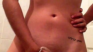 Chava Poblana's Secret Masturbation Unfolds In Passionate Fingering Climax