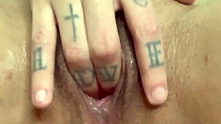 hey sub, worship my body, feel my mouth, and get your pov gift